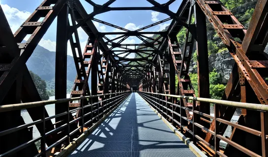 桥梁,铁,生锈,自行车道,阿尔卑斯山,建筑,金属,钢 桥梁,铁,生锈,自行车道,阿尔卑斯山,建筑,金属,钢