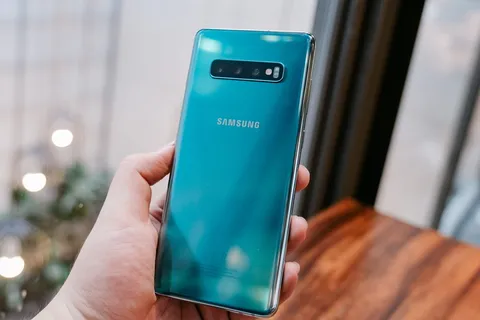 蓝色三星Galaxy Note 10