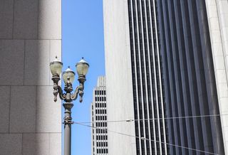 建筑，大都会，灰色，加州，天空，路灯，混凝土，大城市