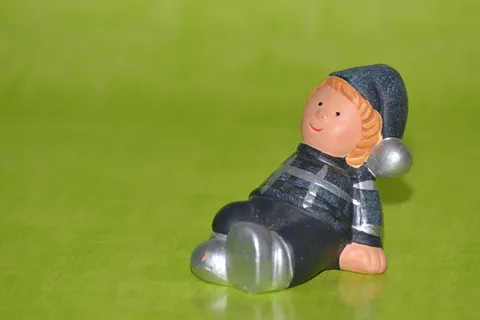 沙曼，晚安，晚上，睡觉，床，陶瓷，陶瓷人物，织物