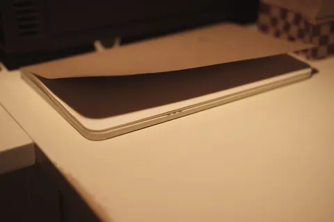 笔记本,桌子,工作,纸,书,桌子,办公室,商务 笔记本,桌子,工作,纸,书,桌子,办公室,商务