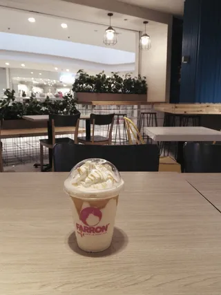 菲律宾、奎松市、美景梯田、阿亚拉购物中心、美景Terrrraces、ph、饮料、餐桌