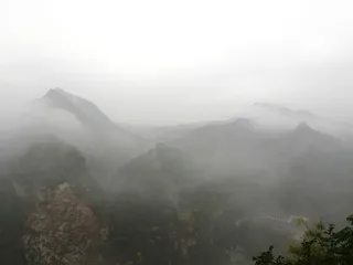 司马台，山水画，中国风，雾路，山，清晨，雾，自然