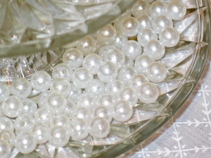 采购产品珠子，泡沫珠子，perlmut，dischdeko，装饰，珠宝，装饰