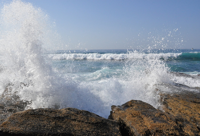 海岸，岩石，冲浪，海水，水，海洋，泡沫，浪花