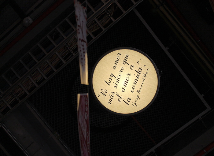 短语、信息、台灯、金融、无人、酒、货币、硬币