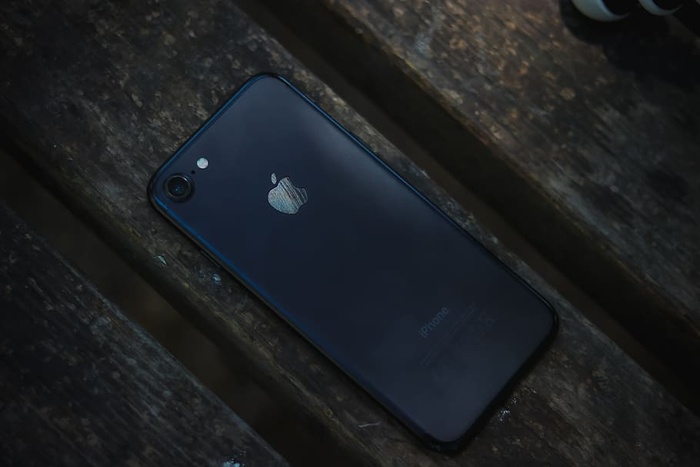 黑色Iphone 7