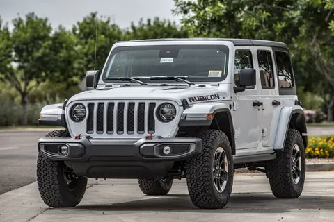 停车的Rubicon照片