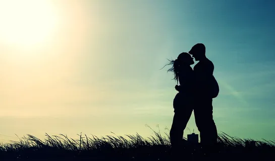 剪影,男人,女人,草,爱,吻,情侣,浪漫 剪影,男人,女人,草,爱,吻,情侣,浪漫