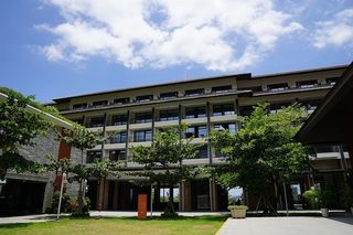 办公室，三亚，晴天，建筑，建筑结构，建筑外观，植物，树木