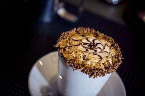 卡布奇诺，咖啡，咖啡，巧克力，nutela，nutella，马克杯咖啡，咖啡店