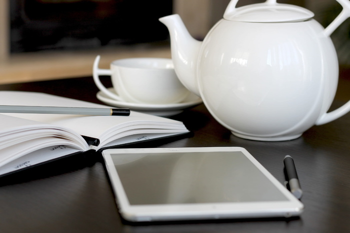 照片、白色、平板电脑、触控笔、茶壶、office、ipad、记事本