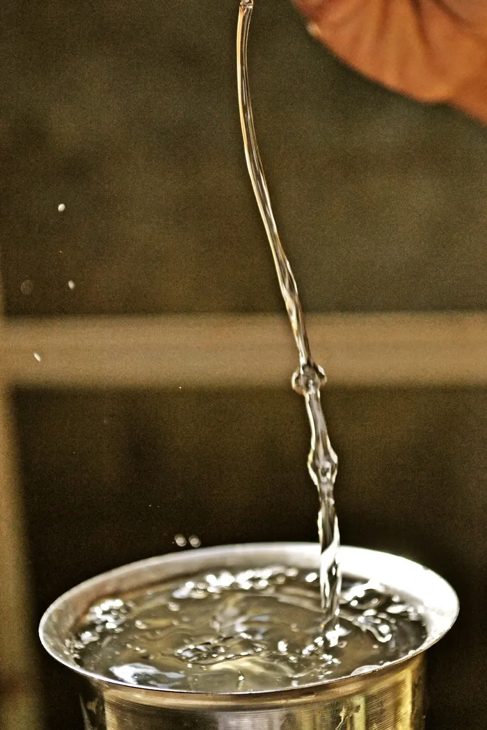 人类发展报告, 水, 倒水, 不倒翁, 仍然, 冻结, 液体, 斯里兰卡