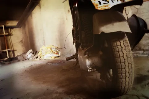 污垢，运输，废弃，机动车辆，无人，运输方式，污垢，室内