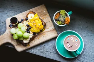 一杯热巧克力碟