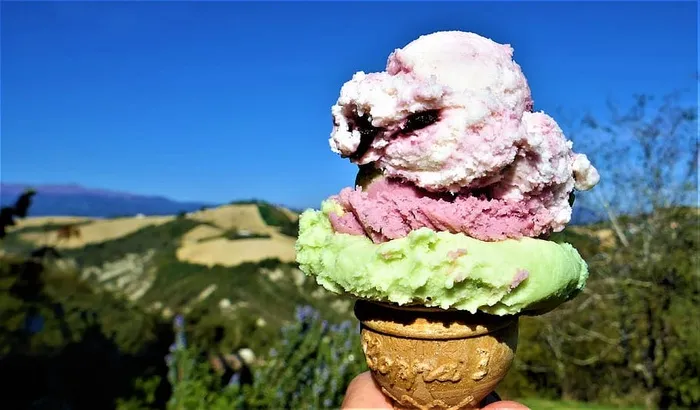 冰淇淋，甜点，冰，冷的，甜的，冷冻的，食物，冰淇淋勺