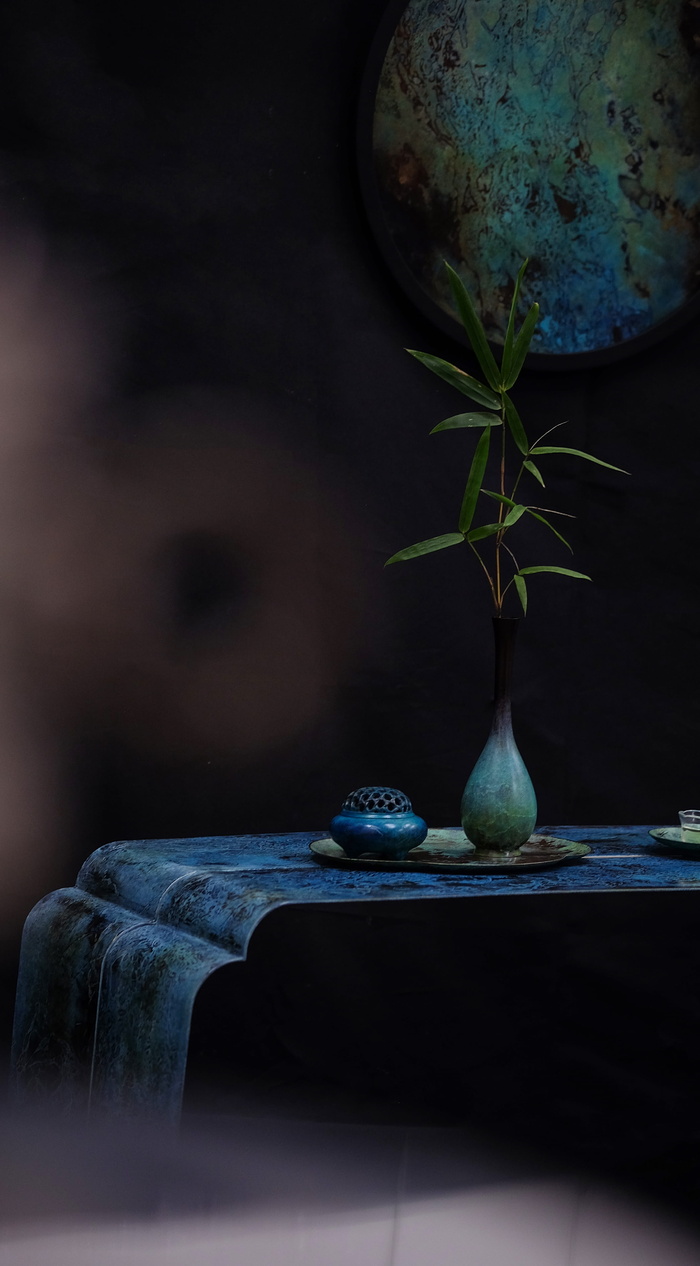 桌上绿叶植物