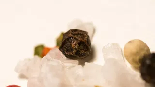 胡椒、盐、宏、香草、香料、食品、特写、食品和饮料