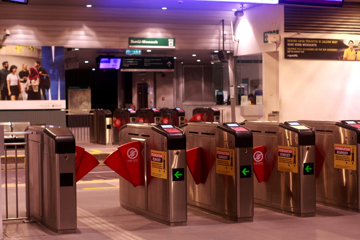 马来西亚苏邦查亚，马来西亚莫纳什大学，吉隆坡rapidkl，吉隆坡，苏邦，车站