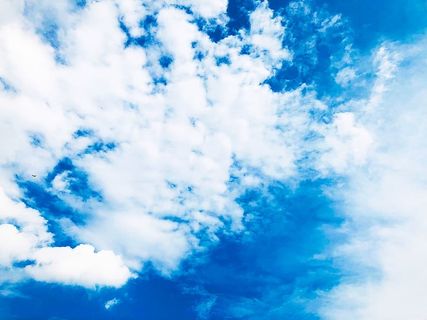 户外，天空，自然，蔚蓝的天空，bình thạ新罕布什尔州ần trọ吴金，越南，云