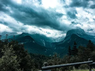 意大利，麦当娜·迪坎皮格里奥，森林，意大利，麦当娜·迪坎皮利奥，云，图片，iphone