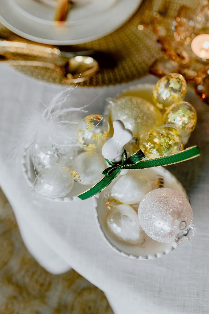 复活节餐桌装饰