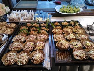 面条，棕榈叶，食用，火腿，豆芽，虾，美味，烹饪