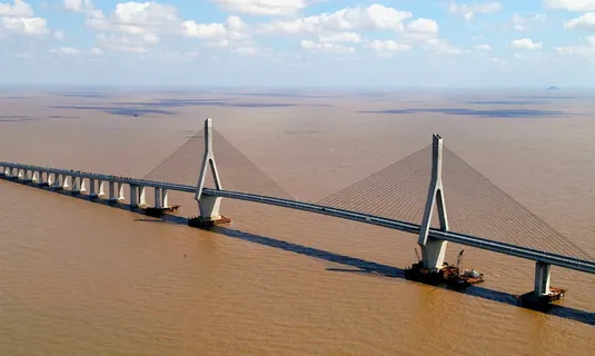 中国,河流,水,桥梁,桥梁,跨度,水,桥梁,跨度,悬挂 中国,河流,水,桥梁,桥梁,跨度,水,桥梁,跨度,悬挂
