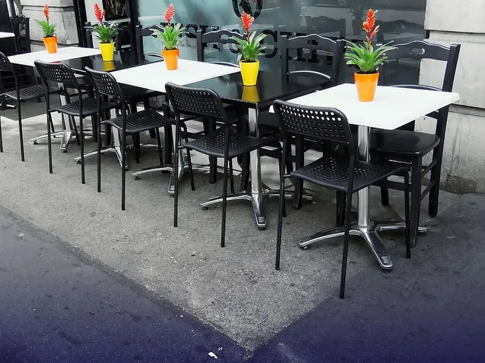 餐厅、植物、桌子、设计、小酒馆、自助餐厅、椅子、餐车