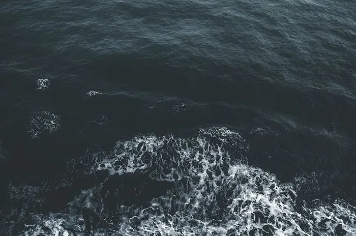航空的，照片的，大的，身体的，水的，海洋的，海浪的