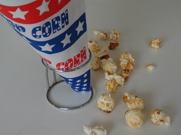 爆米花，游乐场，玉米，食品和饮料，国旗，食品，爱国主义，室内