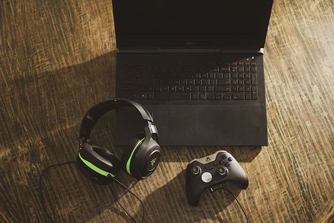 巴西，圣保罗州，玩家，戴尔，剃须刀，耳机，电脑玩家，精英