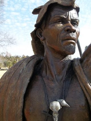 非洲酋长，青铜，展览，雕塑，艺术和工艺，雕像，人体表现，男性肖像