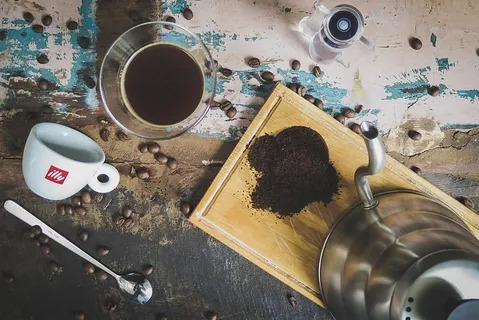 桌子,咖啡,豆子,种子,热水,水,杯子,马克杯 桌子,咖啡,豆子,种子,热水,水,杯子,马克杯