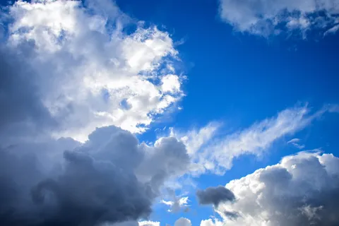 自然,天空,天气,云天,自然之美,蓝色,风景-自然,低角度视图 自然,天空,天气,云天,自然之美,蓝色,风景-自然,低角度视图
