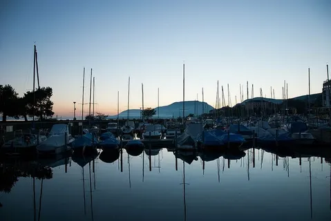 白色，帆船，水，剪影，照片，电力，船，身体