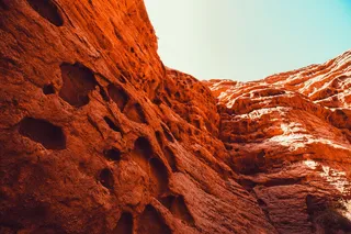 中国，张掖，张掖丹霞国家地质公园停车场，岩石-物体，岩石，岩层，固体，地质