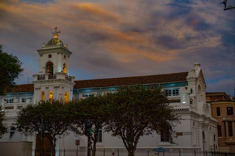 旧大教堂水池，大教堂，建筑，水池，遗产，建筑结构，建筑外观，建筑