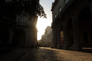 古巴，哈瓦那，日落，太阳，街道，建筑，建筑结构，建筑外观