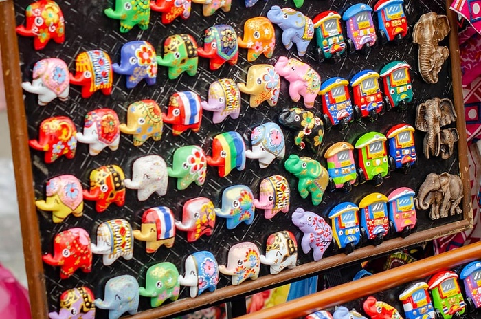 泰国清迈当地市场的礼品