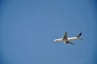 飞机，天空，飞行，高度，无云的天空，蓝色，机票，飞行