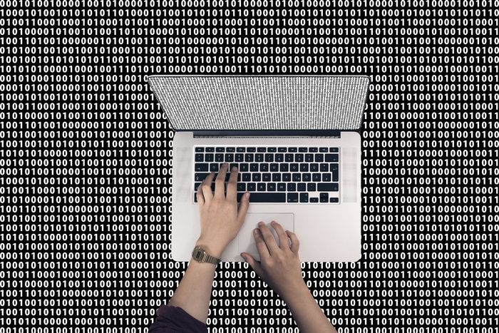 person、using、macbook air、Binary、Hands、Keyboard、Tap、Enter