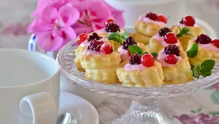 蛋糕，泡芙糕点，烘焙食品，甜品，甜点，吃，自制，浆果