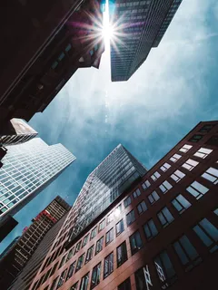 建筑物的蠕虫视角 建筑物的蠕虫视角