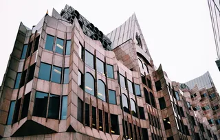 棕色，混凝土，建筑，多云，天空，高层，建筑