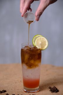 饮料，玻璃，咖啡，食品，杯子容器，茶，珍珠奶茶，泡泡茶