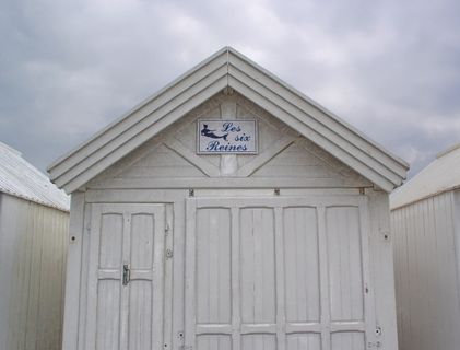 灰色时间、客舱、海滩、警报器、云天、建筑、建筑结构、通信