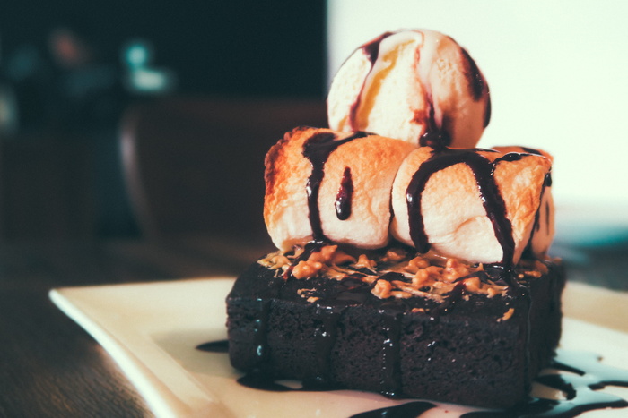 食物，冰淇淋，蛋糕，甜点，巧克力，咖啡馆，晚餐