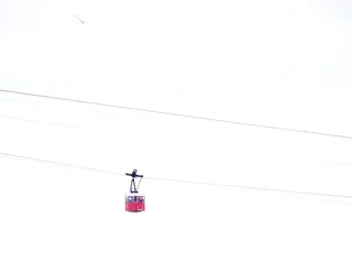 西班牙，巴塞罗那，电缆，低角度视图，复制空间，天空，电力，晴空