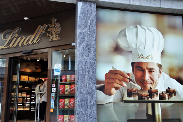 lindt food stall，国家的象征，巧克力，瑞士，特价，著名，小吃，美味